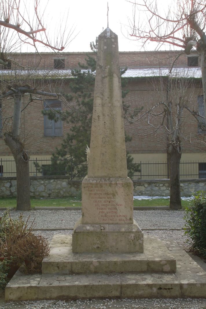 monumento ai caduti - ad obelisco - bottega toscana (sec. XX)