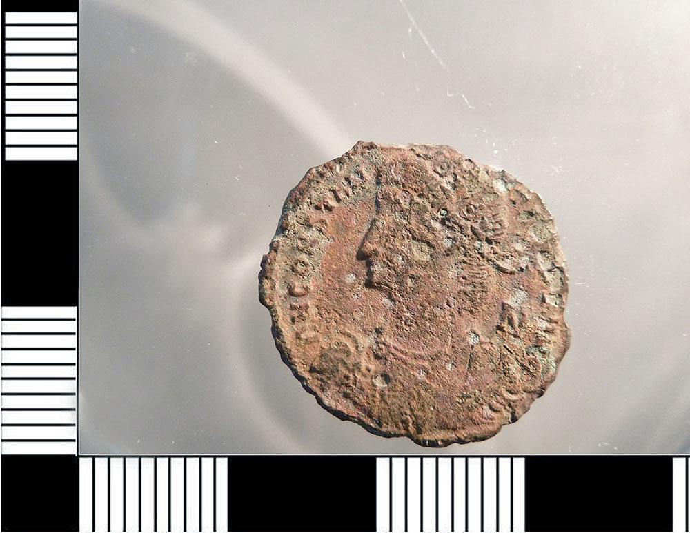 moneta - AE2 (Età di Costanzo II)