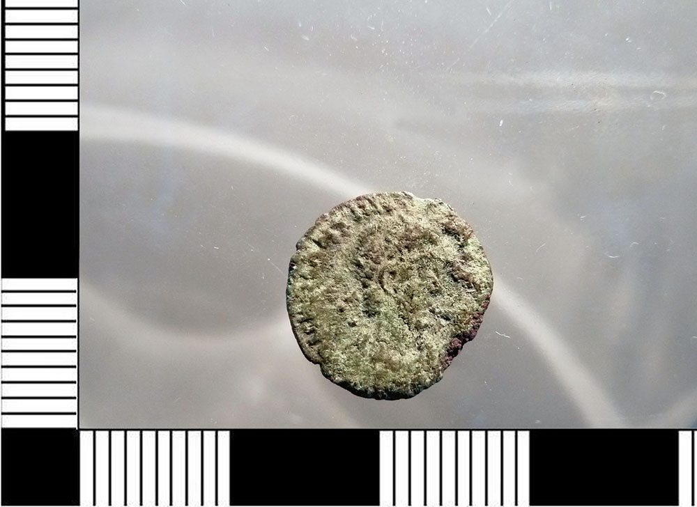 moneta - AE4 (Età di Valentiniano II)