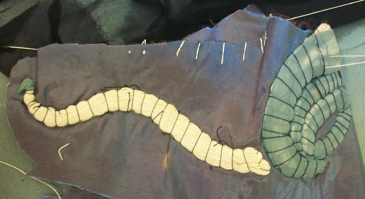 decorazione a ricamo, frammento - ambito milanese (inizio sec. XX)