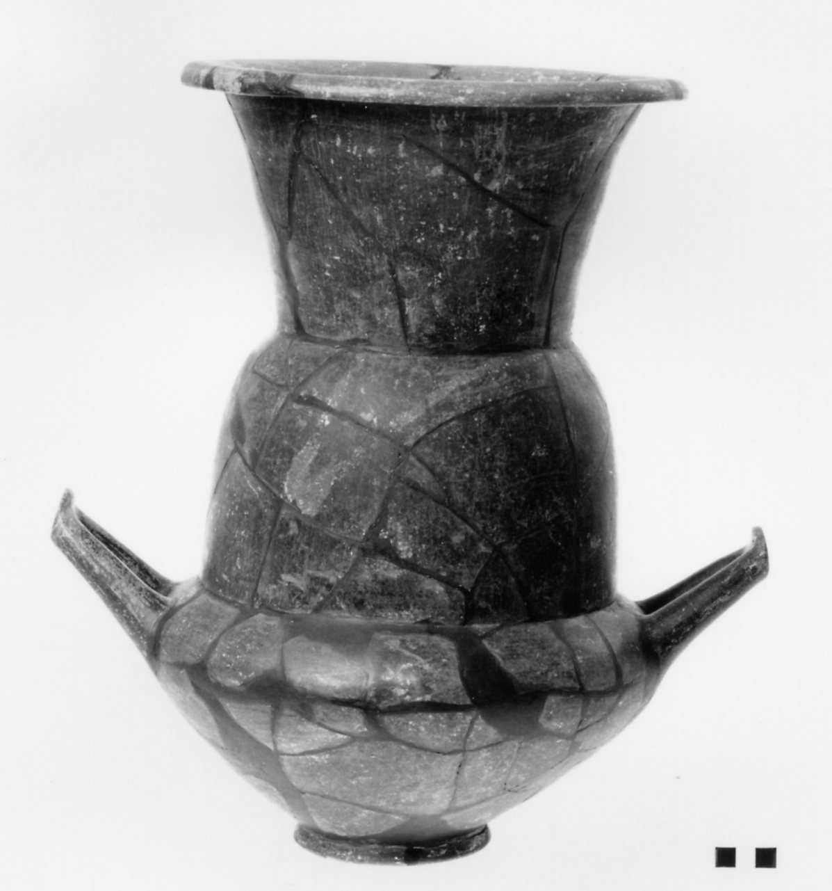 vaso biconico biansato - fase Piceno IV B (secc. VI - V a.C)