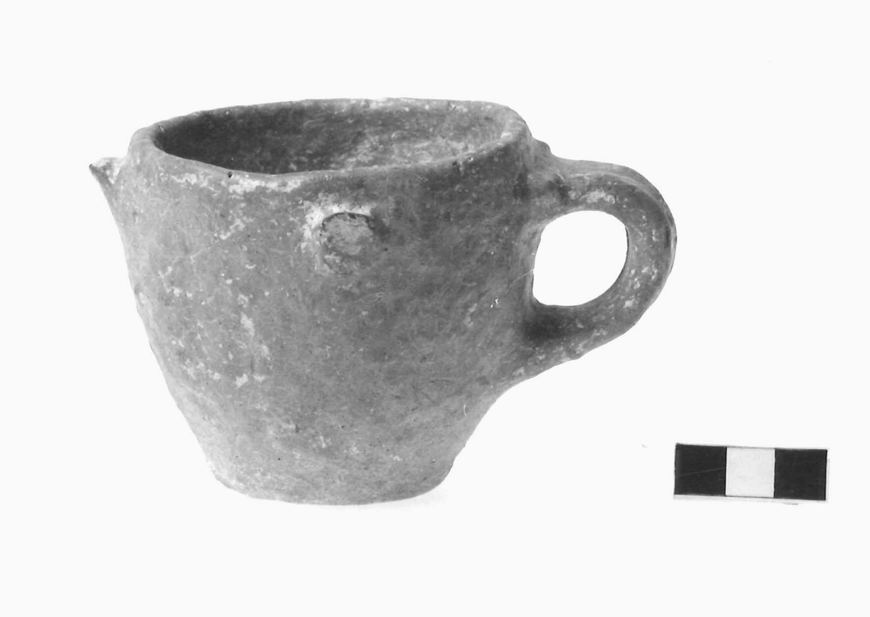 boccale troncoconico - fase Piceno IV A (sec. VI a.C)