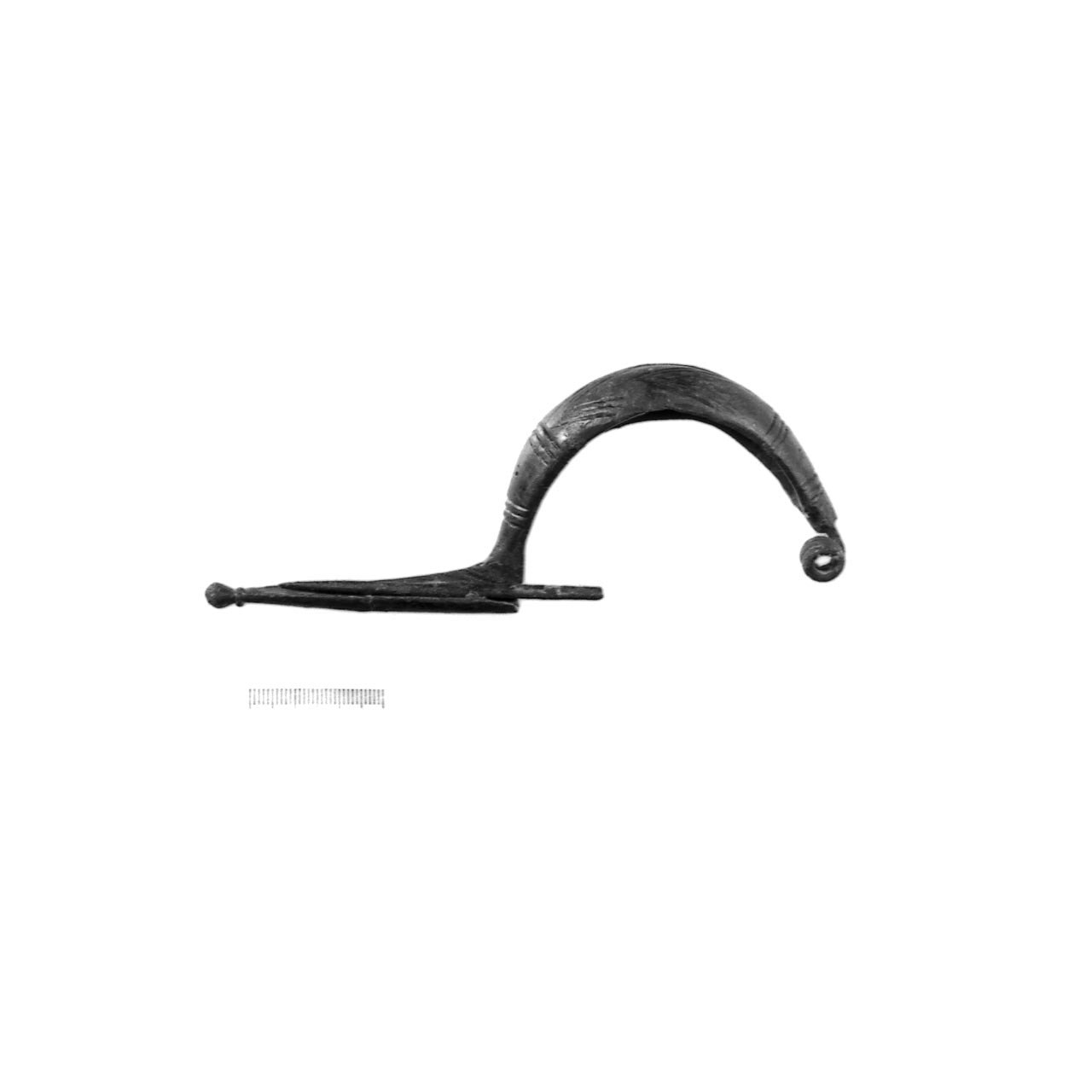 fibula a navicella - fase Piceno IV A (sec. VI a.C)