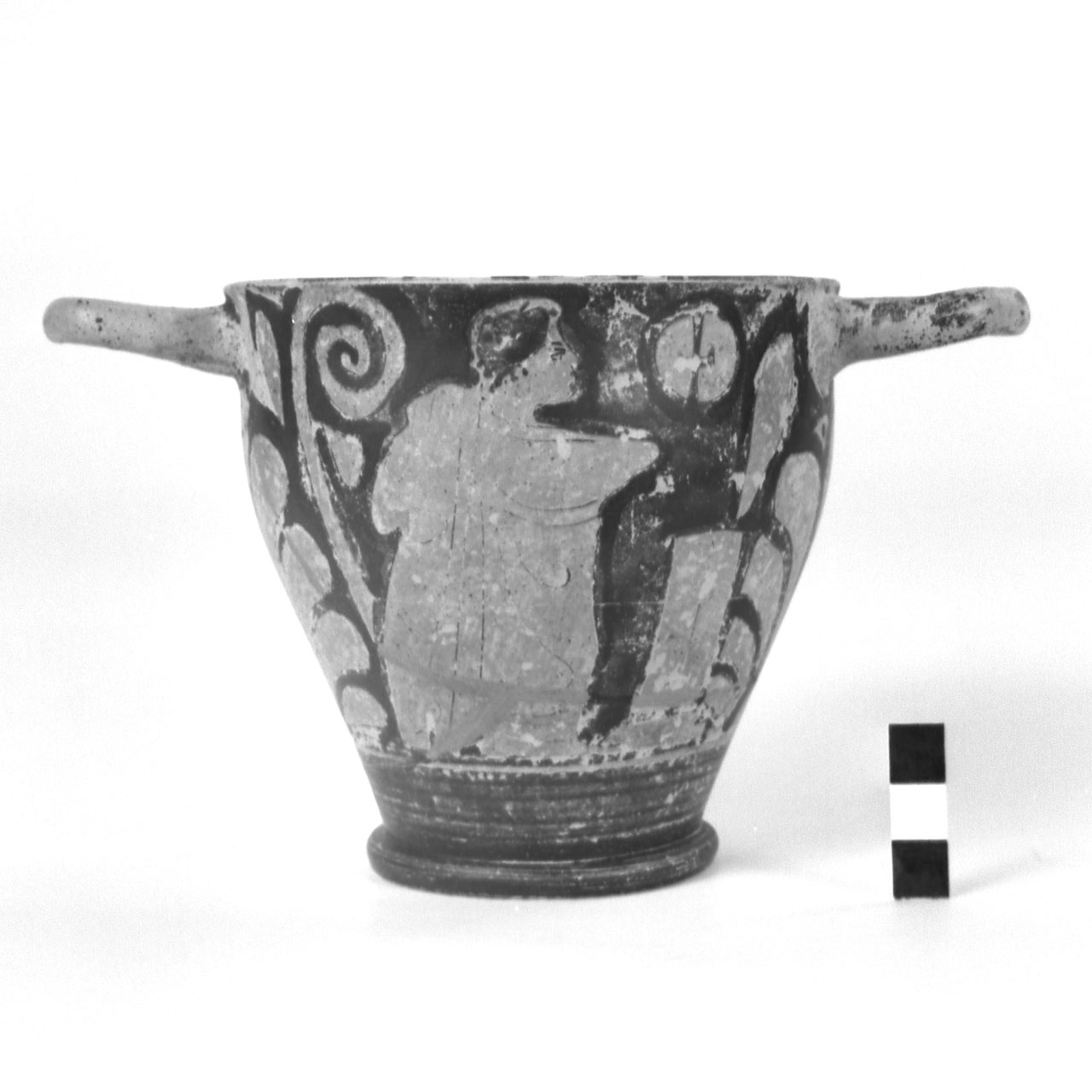 skyphos pseudo ovoidale - produzione attica (inizio sec. IV a.C)