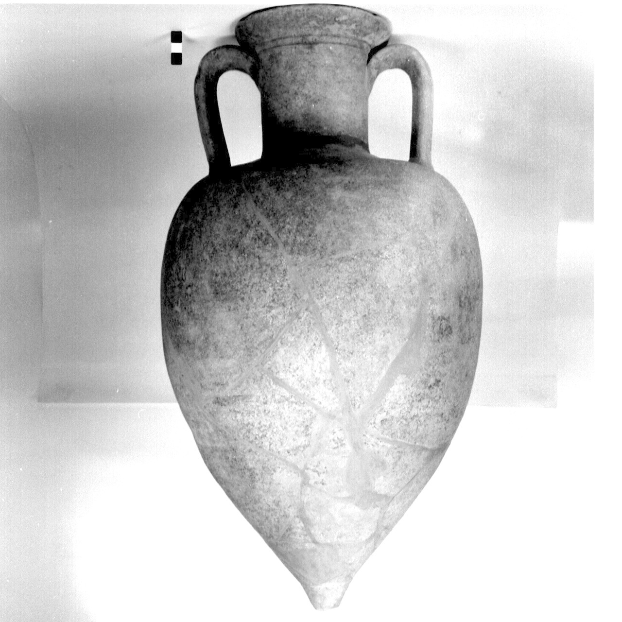 anfora - produzione corinzia (secondo quarto sec. IV a.C)