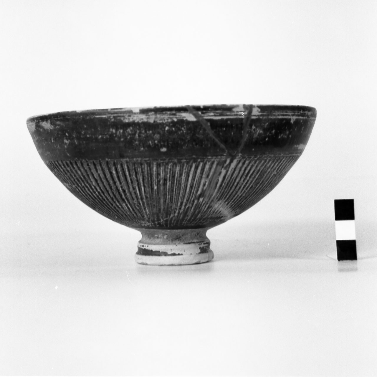 coppa - produzione apula (sec. IV a.C)