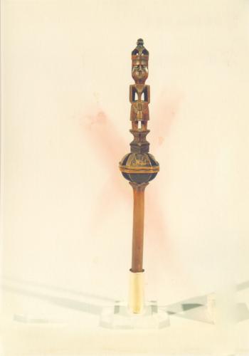 figura femminile (conocchia, conocchie, strumenti da lavoro) - artigianato pastorale (sec. XX prima metà, da 1900 a 1949)