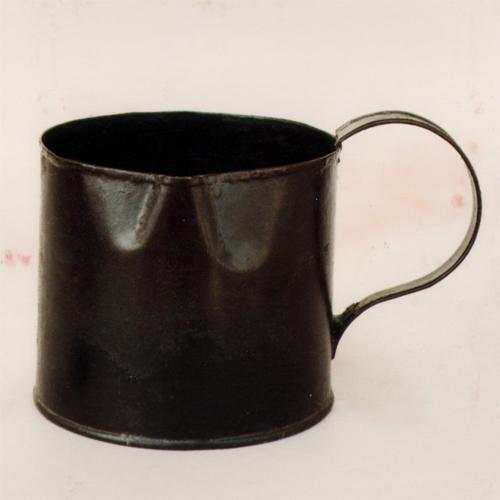 misura per l'olio, recipiente, utensili per la vendita dell'olio - bottega calabrese (sec. XX prima metà, da 1900 a 1949)