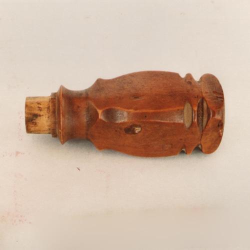 fiasca per polvere da sparo o pallini, recipienti, utensili da lavoro - artigianato pastorale (sec. XIX fine - sec. XX inizio, da 1890 a 1910)