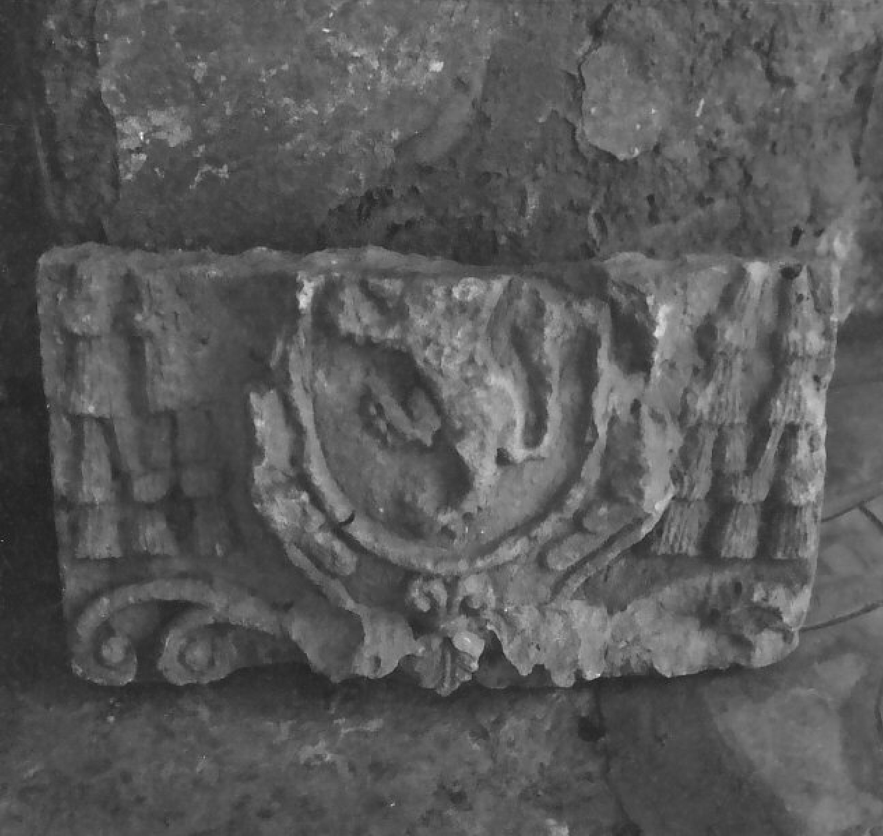 decorazione plastica, opera isolata - bottega calabrese (sec. XVII)