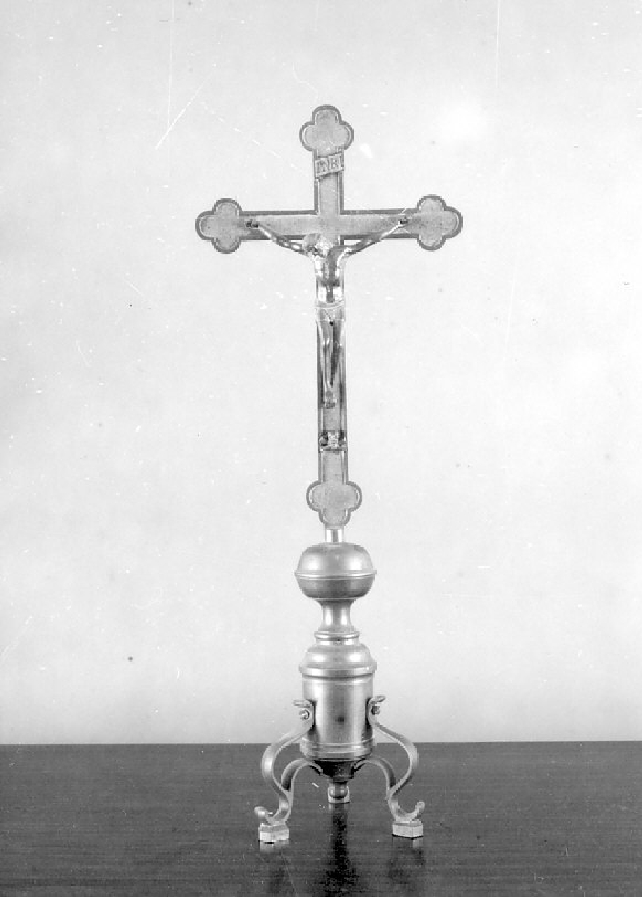 crocifisso, opera isolata - bottega calabrese (sec. XIX)