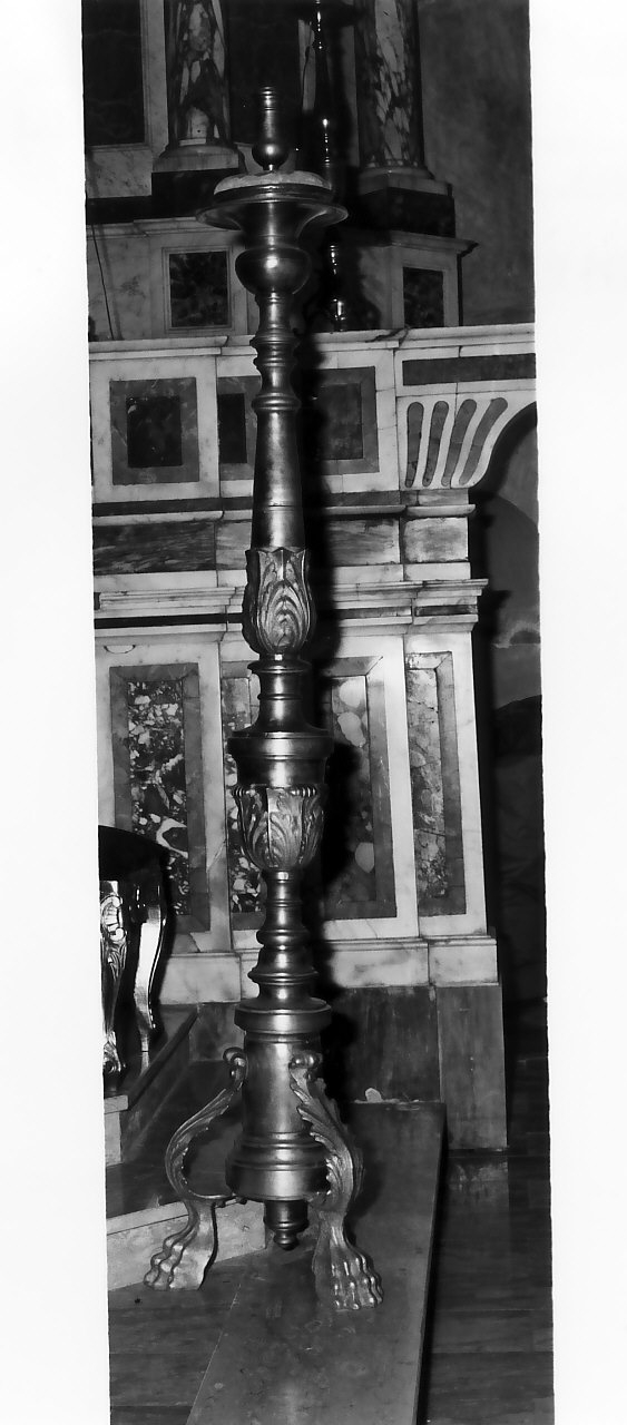 candelabro, serie - bottega Italia meridionale (seconda metà sec. XIX)