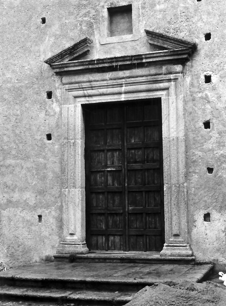portale, opera isolata - bottega calabrese (sec. XVI)