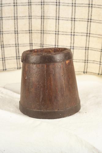 Misura per cereali da litri 2,8, mestieri - bottega del bottaio/bottega del fabbro (sec. XIX inizio)