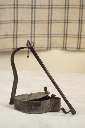 LUMICINO AD OLIO PICCOLO, sistemi di illuminazione - produzione seriale (sec. XX prima metà)