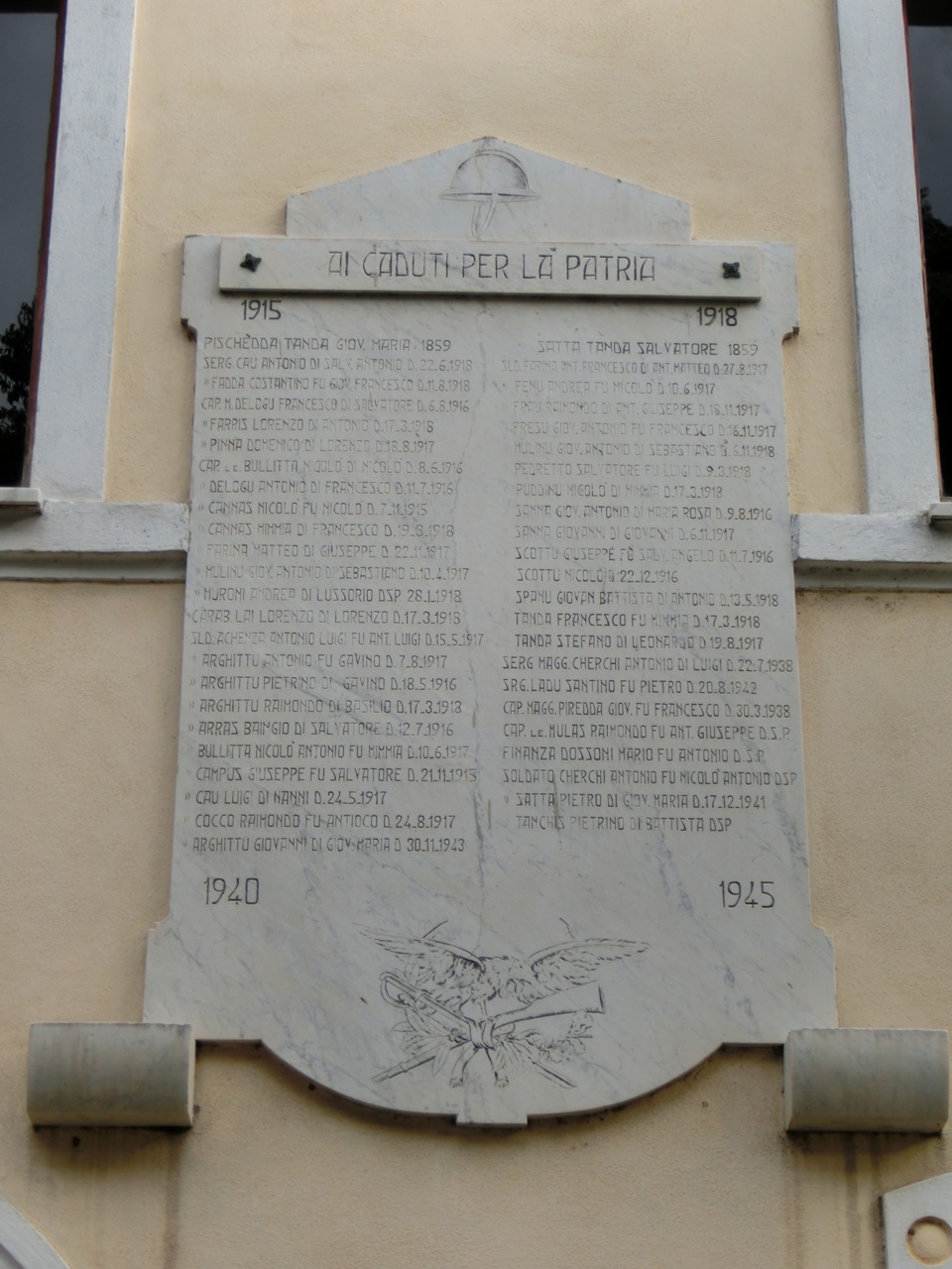 Lapide commemorativa ai caduti