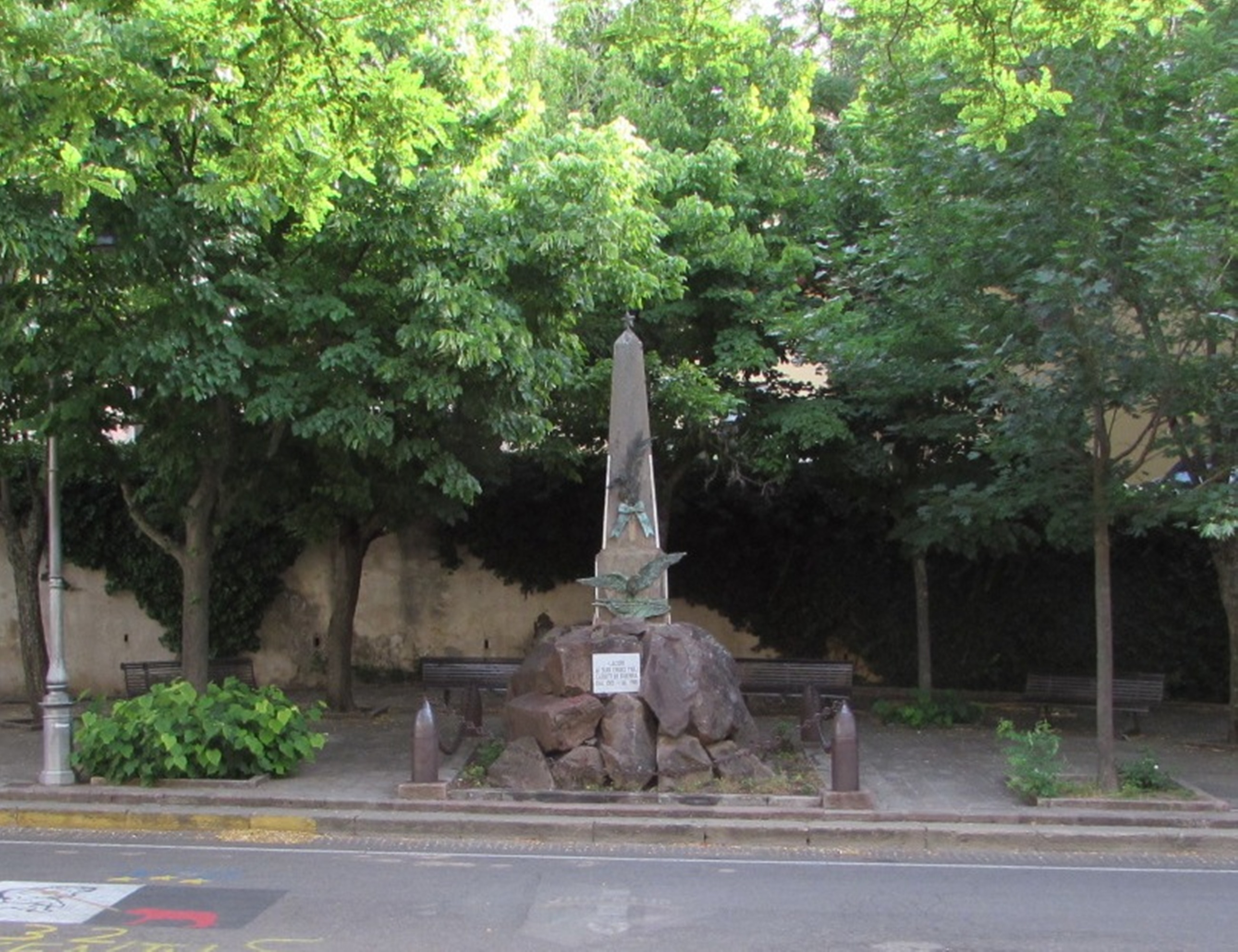 Allegoria della vittoria come aquila (monumento ai caduti - ad obelisco)