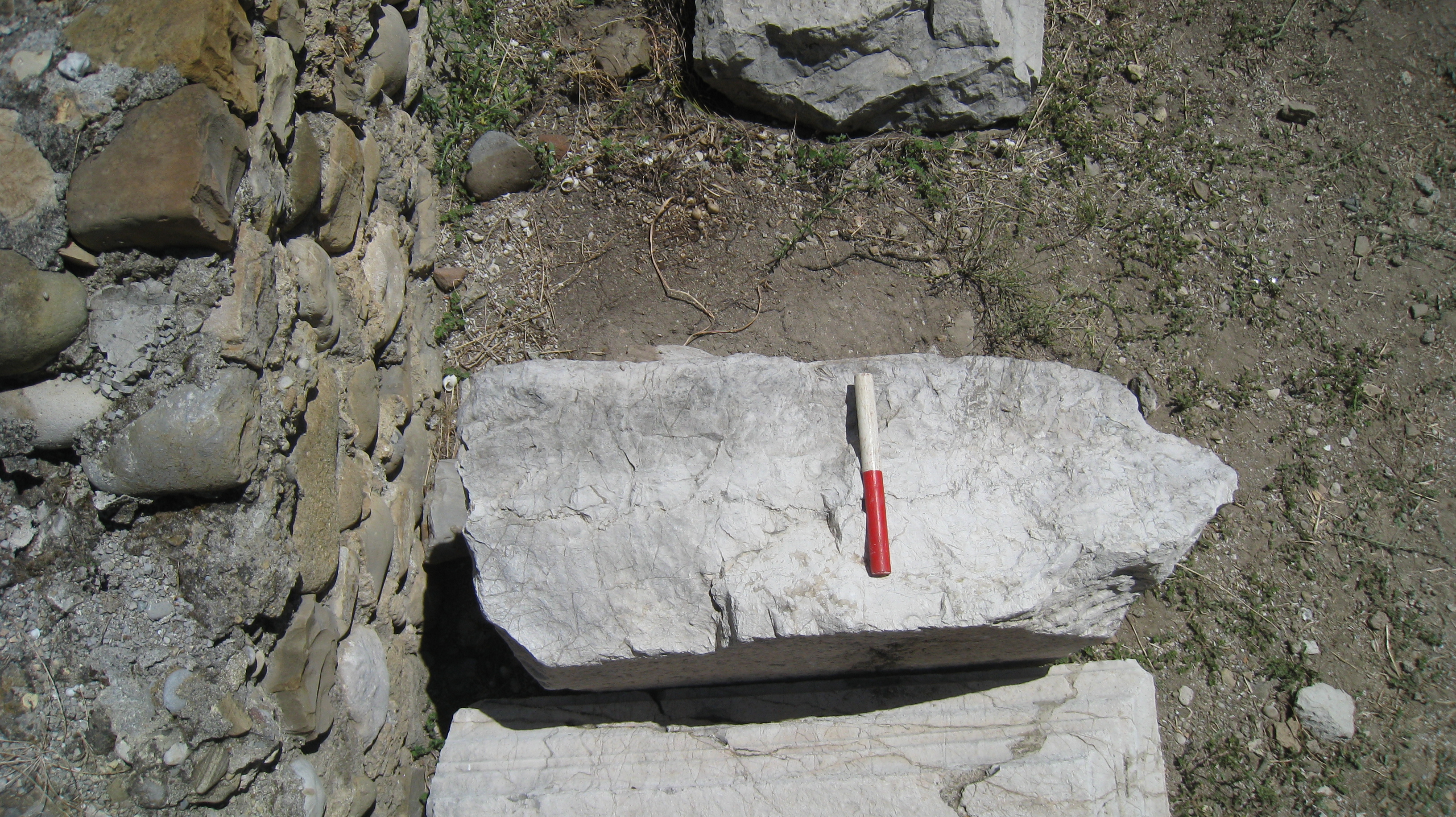 blocco, cornice (Eta' romana)