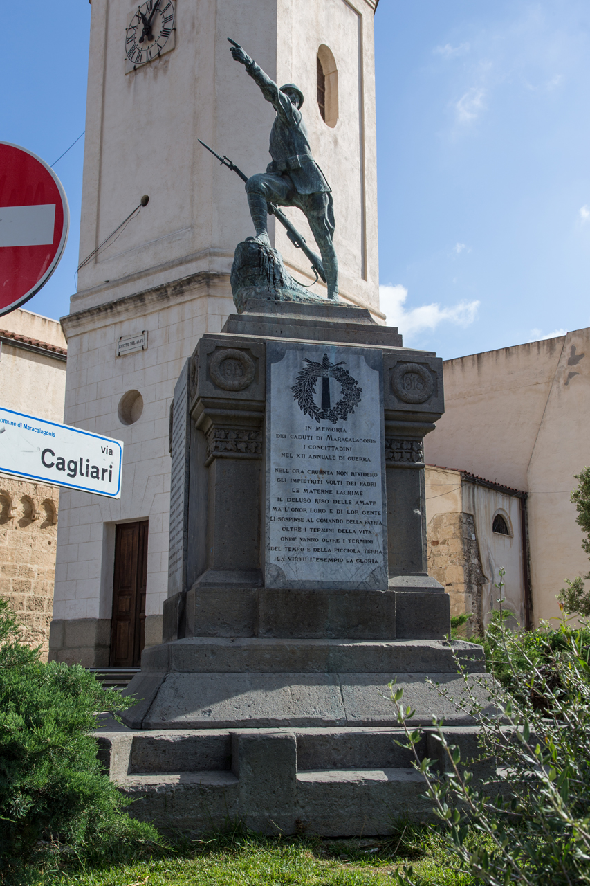figura di soldato in combattimento (monumento ai caduti - ad ara) - ambito italiano (sec. XX)