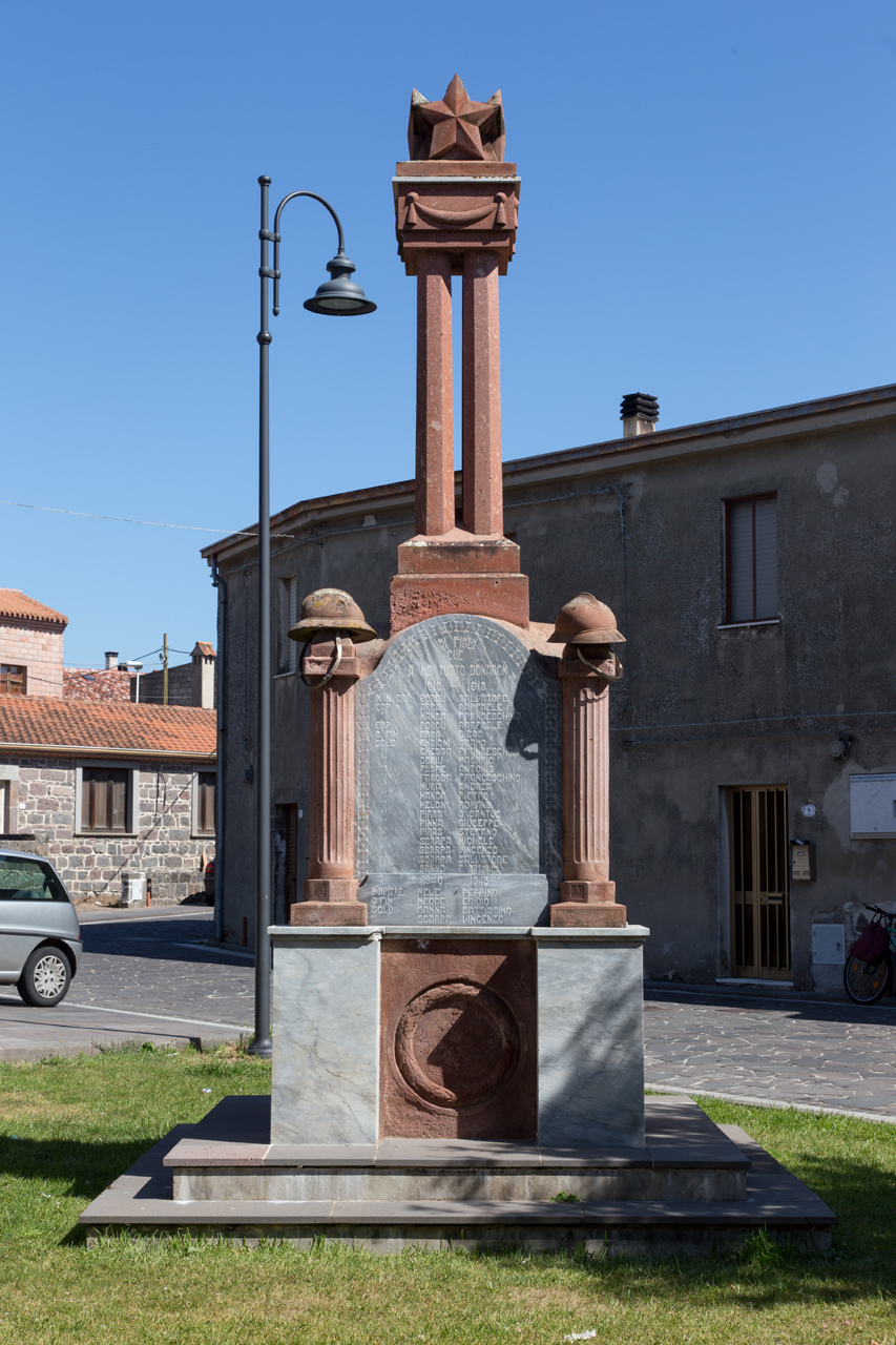 Soggetto assente (monumento ai caduti - a colonna)