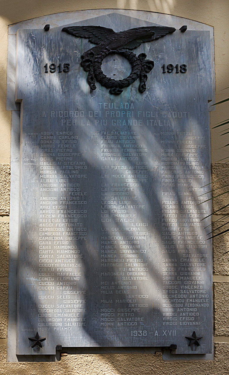 Soggetto assente (lapide commemorativa ai caduti)