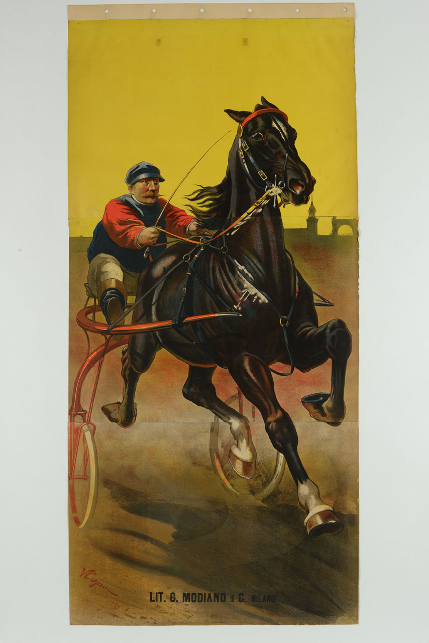 fantino guida un cavallo su un sulky (manifesto, stampa composita) di Cajani Vittorio (sec. XX)