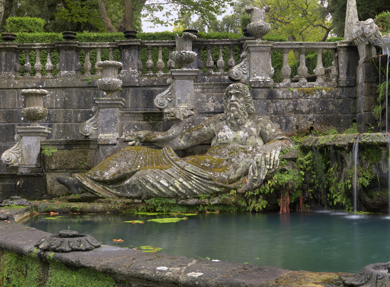 divinità fluviale: Arno (statua - da fontana, elemento d'insieme) di Ghinucci Tommaso (attribuito) (sec. XVI)