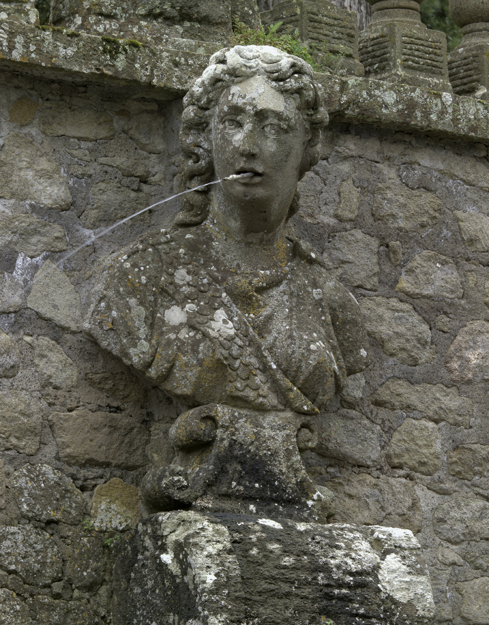 Minerva (statua - da fontana, elemento d'insieme) di Guerra Giovanni (attribuito) (sec. XVI)