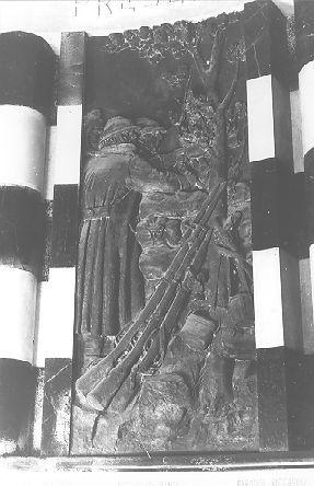 FANTERIA, SOLDATI IN TRINCEA (scultura) di Griselli Italo Orlando (sec. XX)