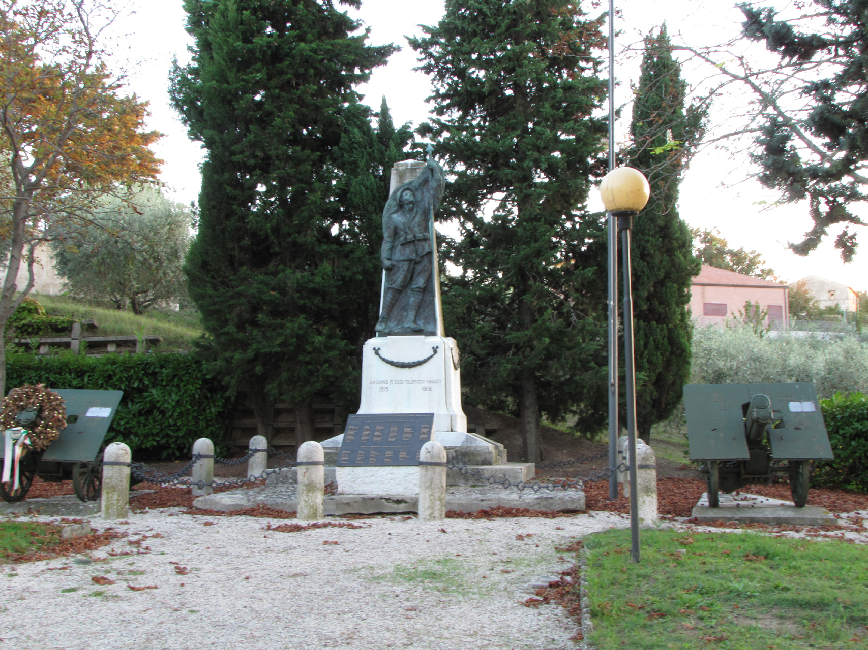 monumento ai caduti - ad obelisco (seconda metà XX)