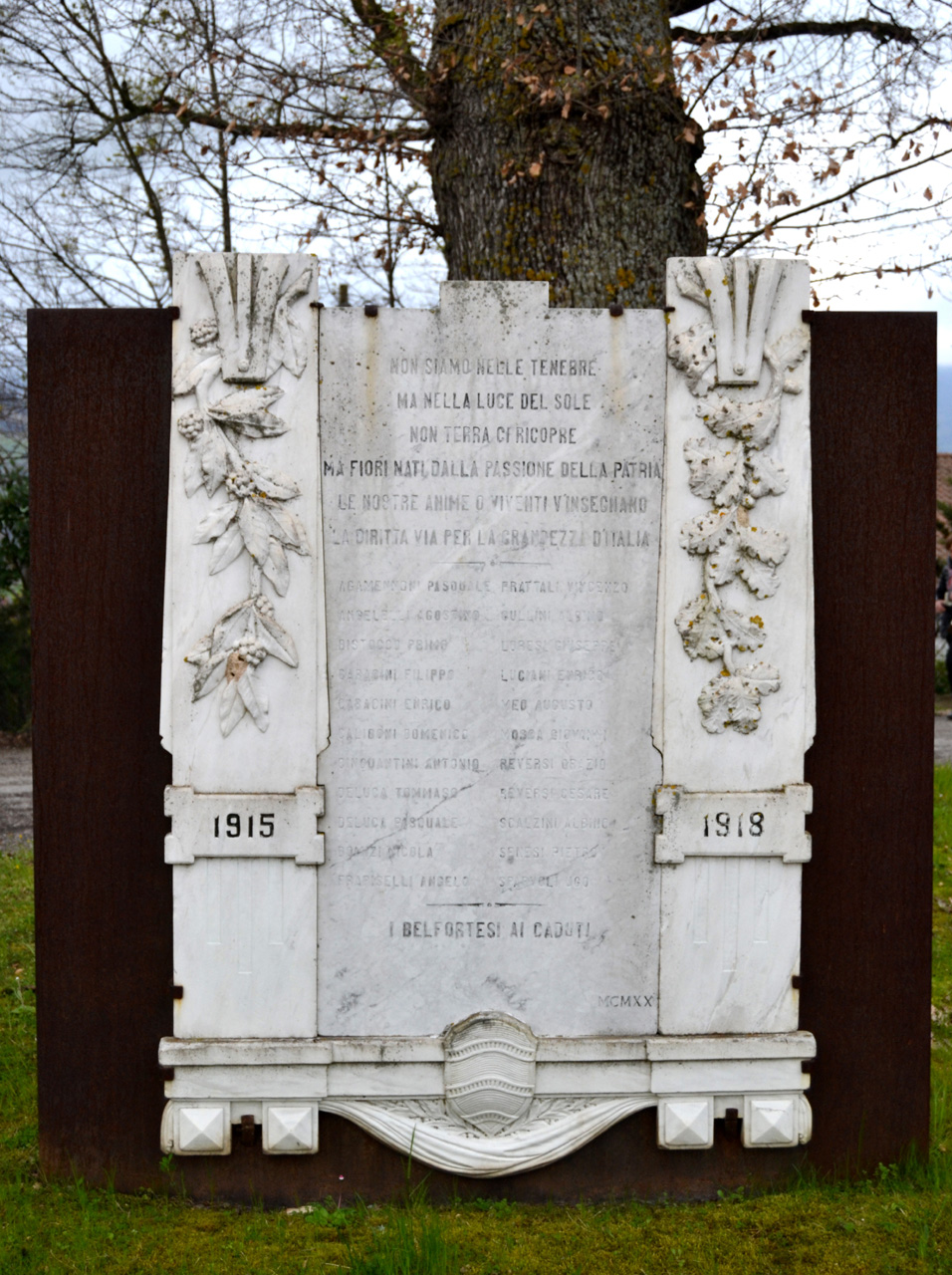 lapide commemorativa ai caduti (primo quarto XX)