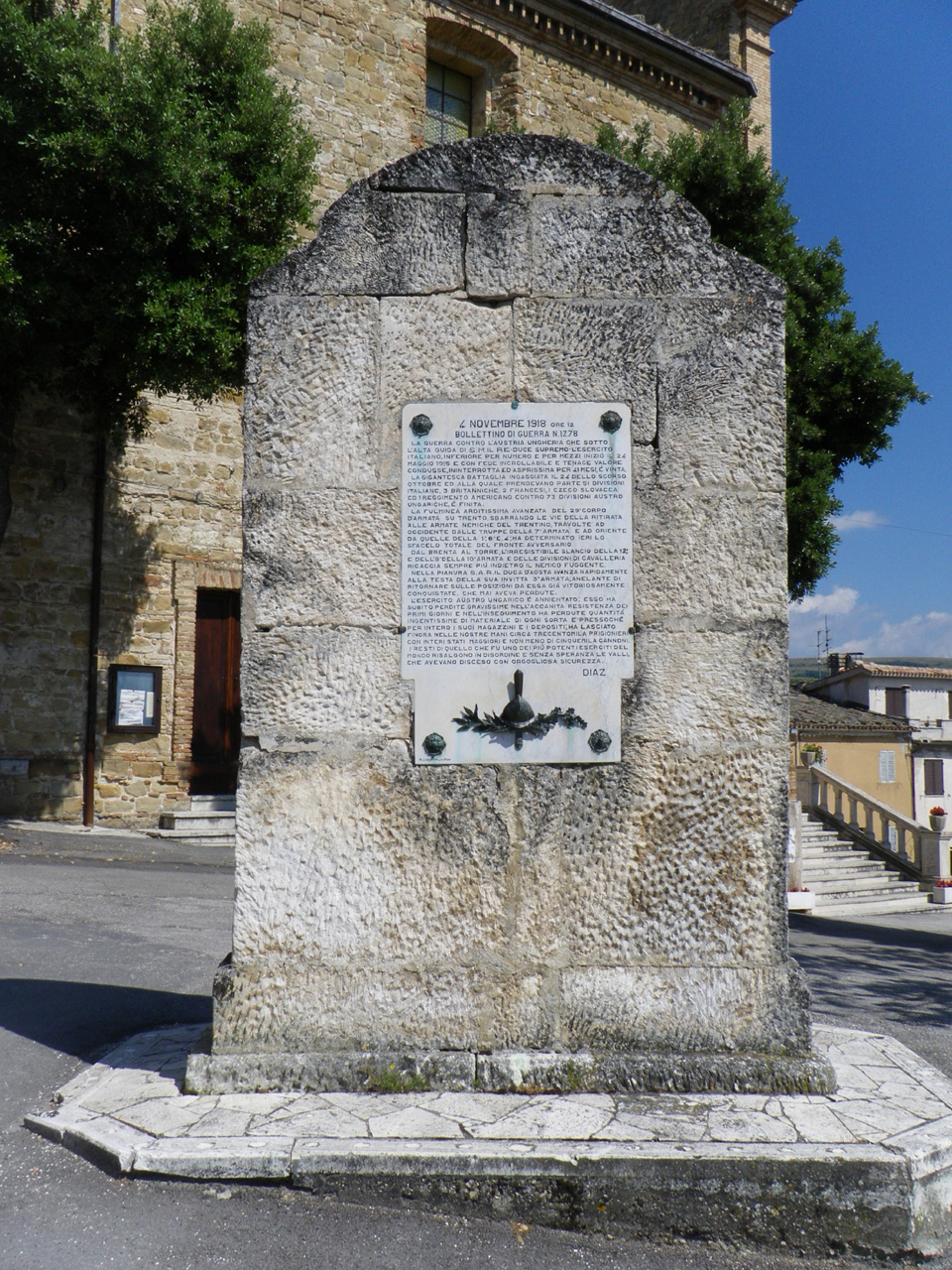monumento ai caduti - a stele (primo quarto XX)