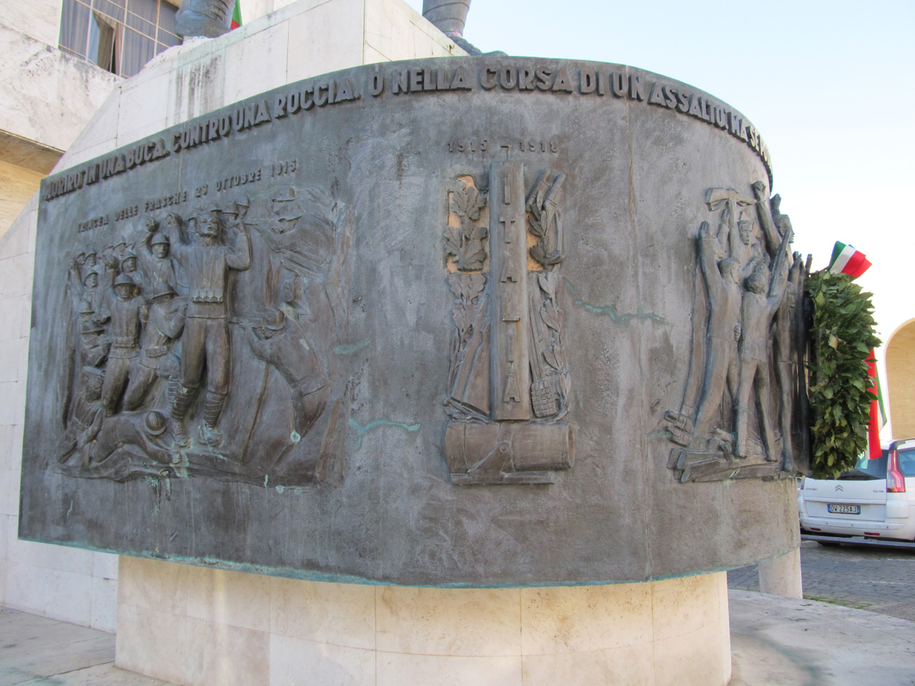 monumento ai caduti di Aliventi Oddo (attribuito) (secondo quarto XX)