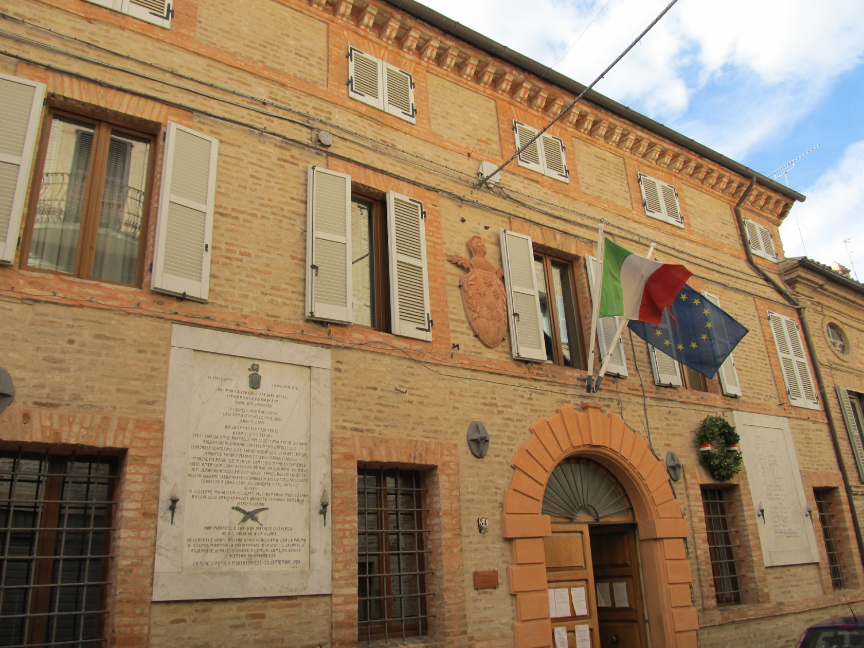 lapide commemorativa ai caduti (primo quarto XX)