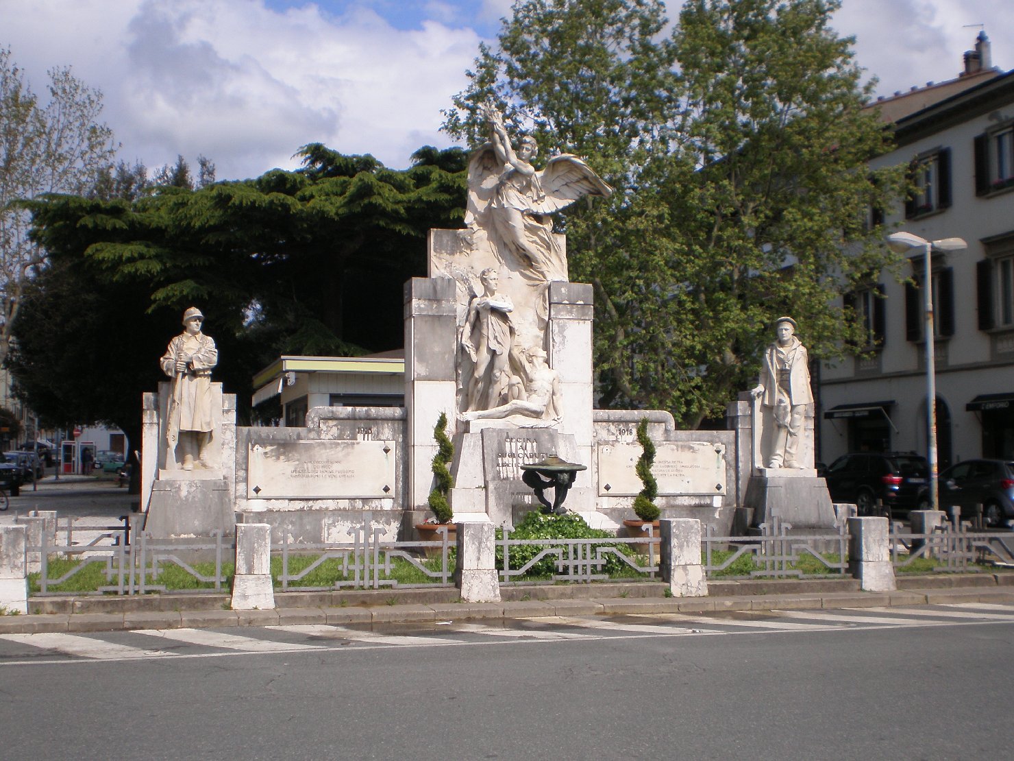 monumento ai caduti - ambito italiano (sec. XX)