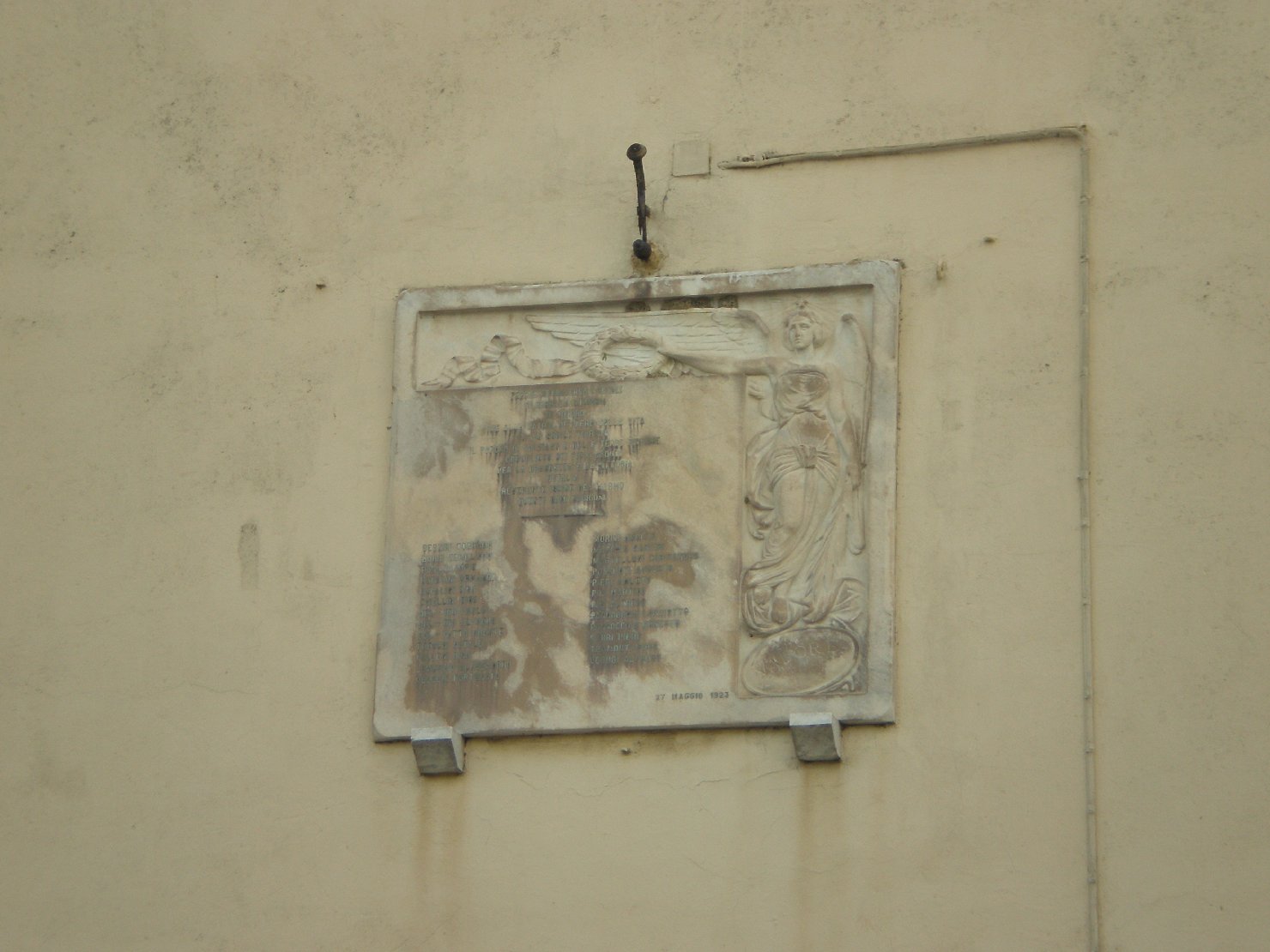 ASSENTE (lapide commemorativa ai caduti) - ambito italiano (sec. XX)