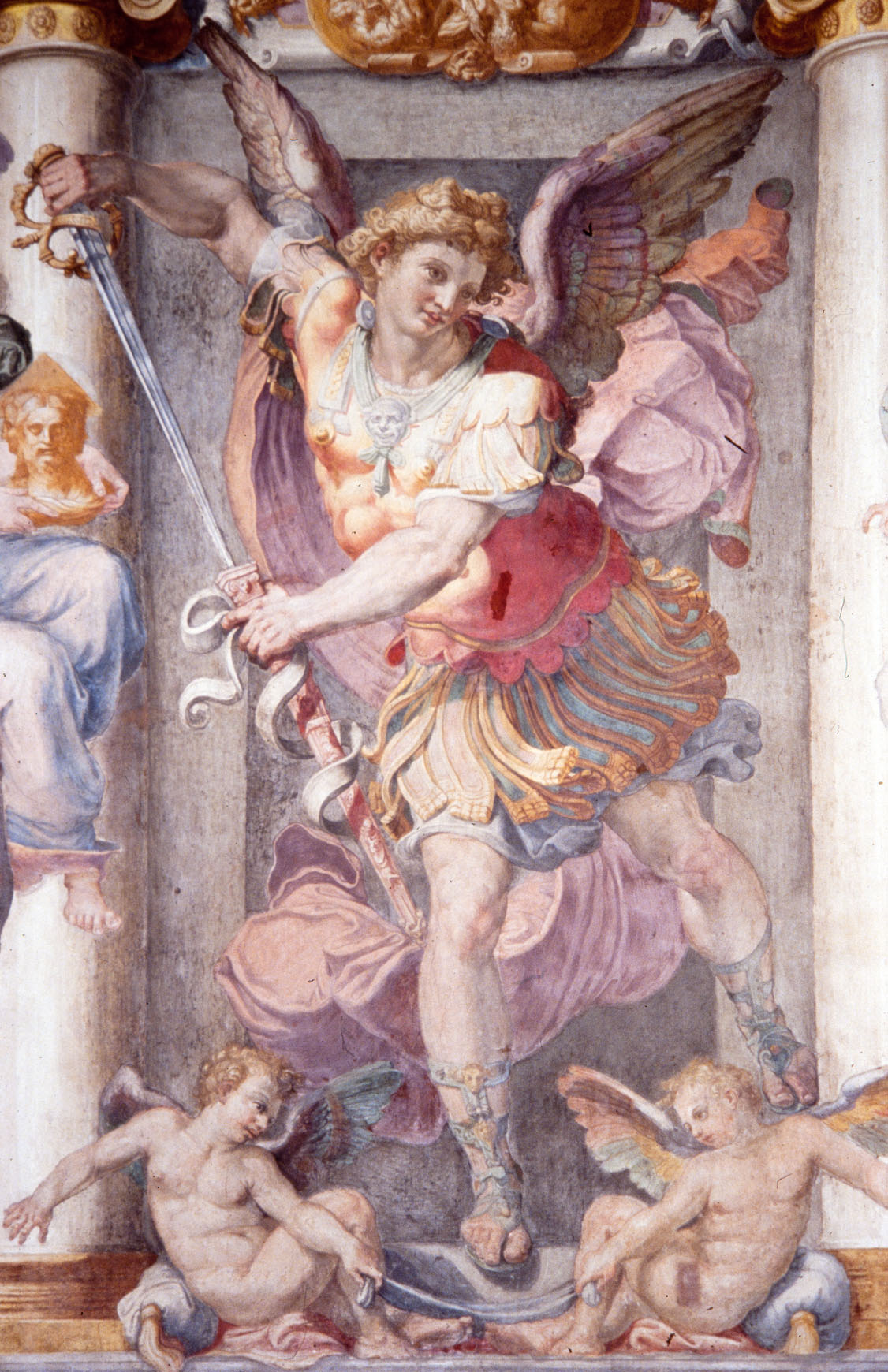 Arcangelo Michele (dipinto murale, elemento d'insieme) di Pellegrini Pellegrino detto Pellegrino Tibaldi (attribuito), Bonaccorsi Pietro detto Perin del Vaga (sec. XVI)