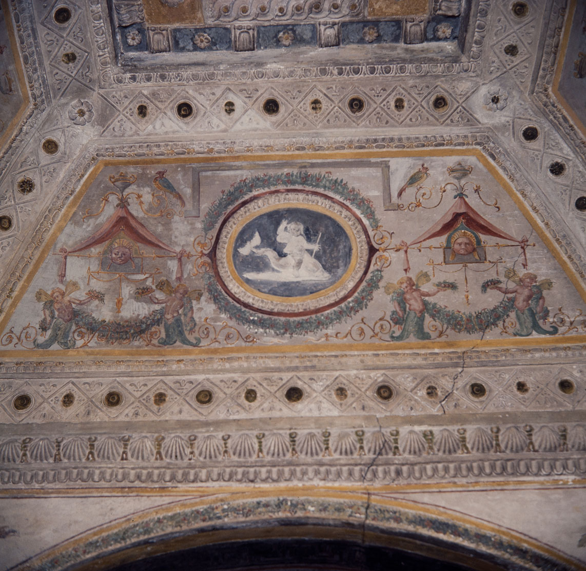 Amorini con animali marini (decorazione plastica, serie) di Pippi Giulio detto Giulio Romano, Giovanni da Udine detto Giovanni Ricamatore (sec. XVI) 