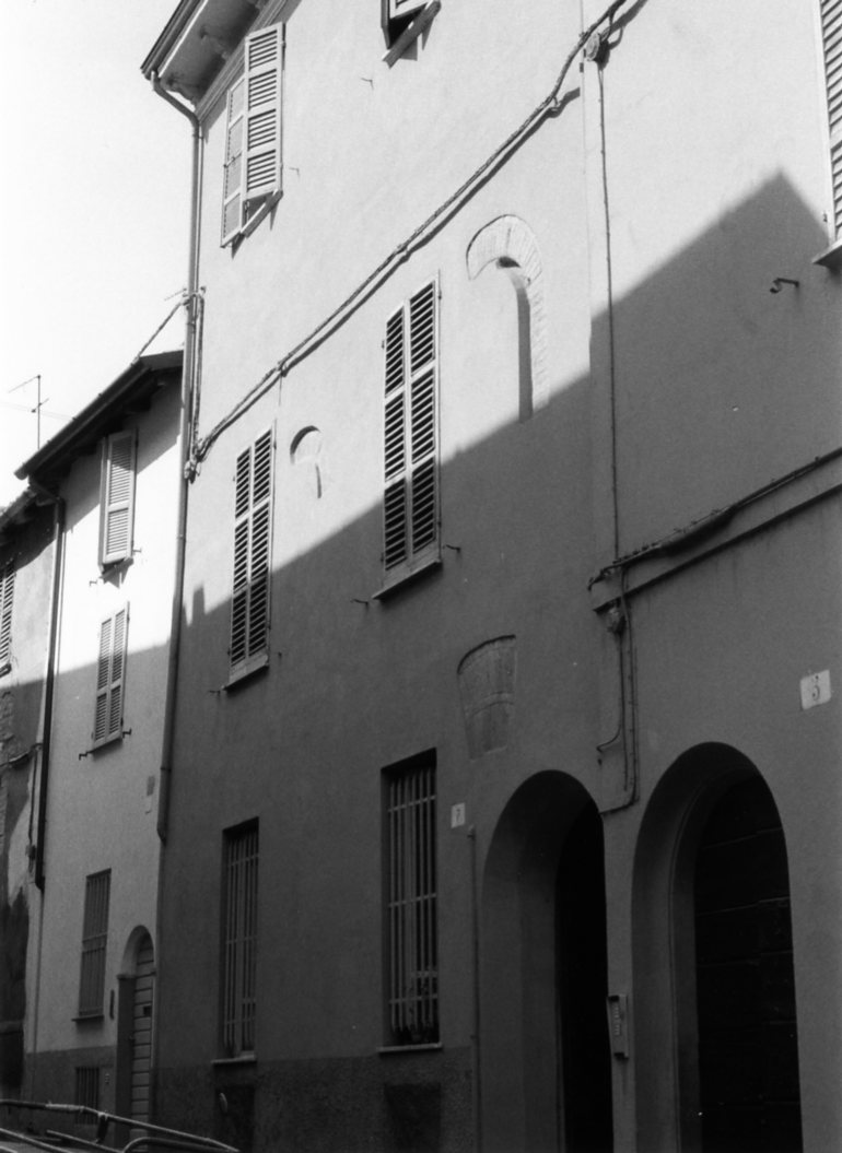 Casa di Via San Tommaso 7 (casa, urbana) - Piacenza (PC)  (sec. XVIII)