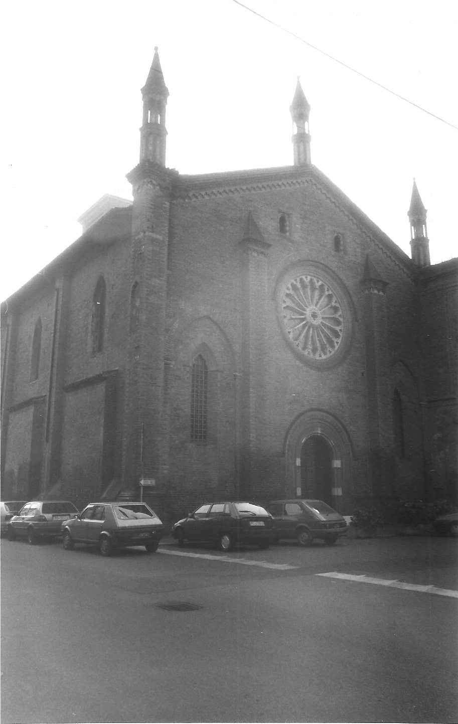 Chiesa di S. Anna (chiesa, conventuale) - Piacenza (PC)  (sec. XIV)