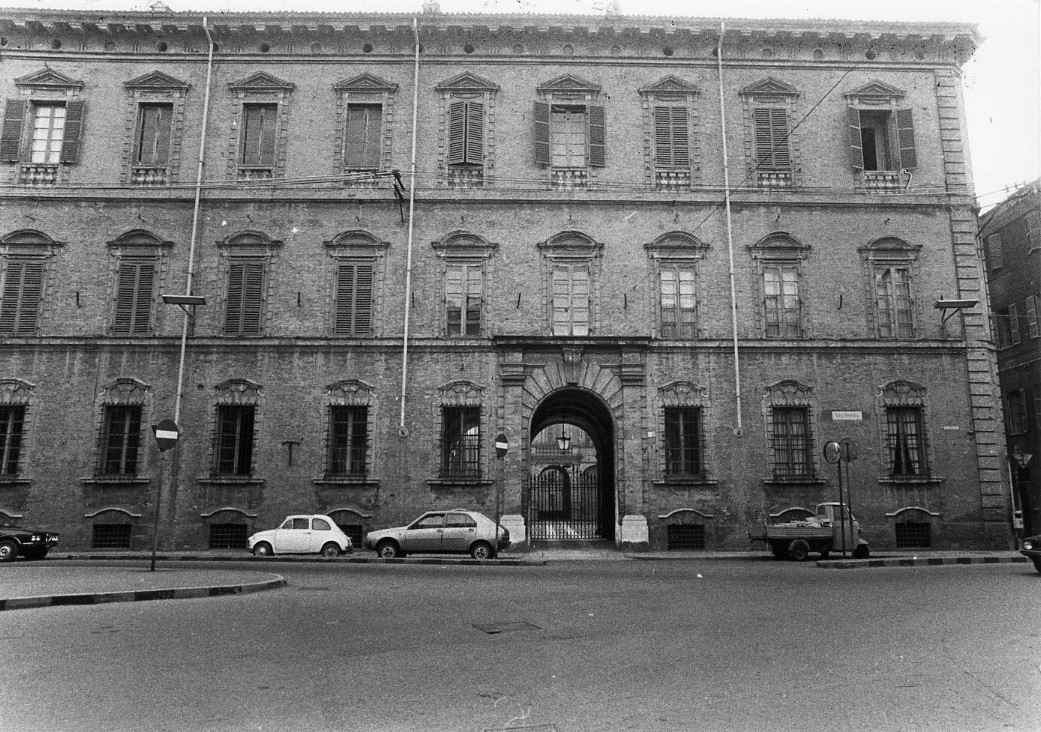 Palazzo Anguissola da Grazzano (palazzo, nobiliare) - Piacenza (PC) 
