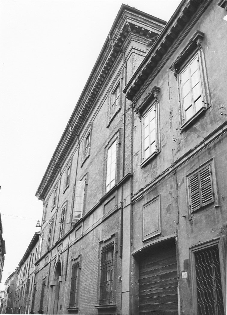 Palazzo Bertamini-Lucca e pertinenze (palazzo, nobiliare) - Piacenza (PC) 