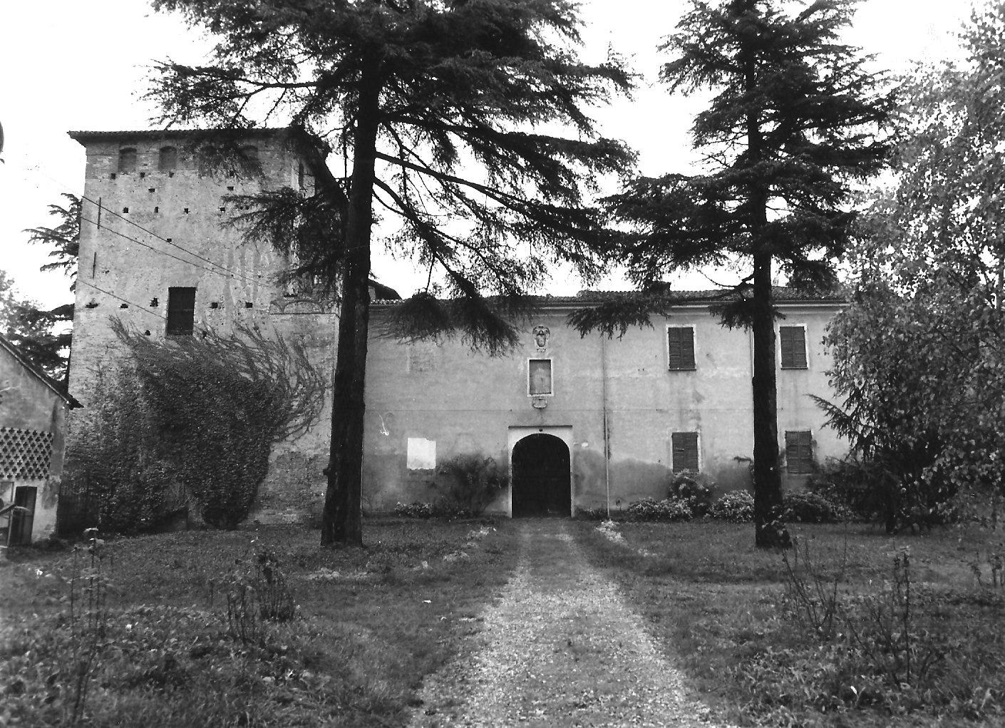 Torre Confalonieri (castello, residenziale) - Carpaneto Piacentino (PC)  (sec. XIII)