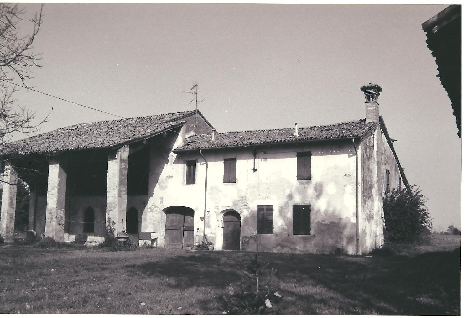 Cascinale Rodella di Sopra (cascina, rurale) - Besenzone (PC) 