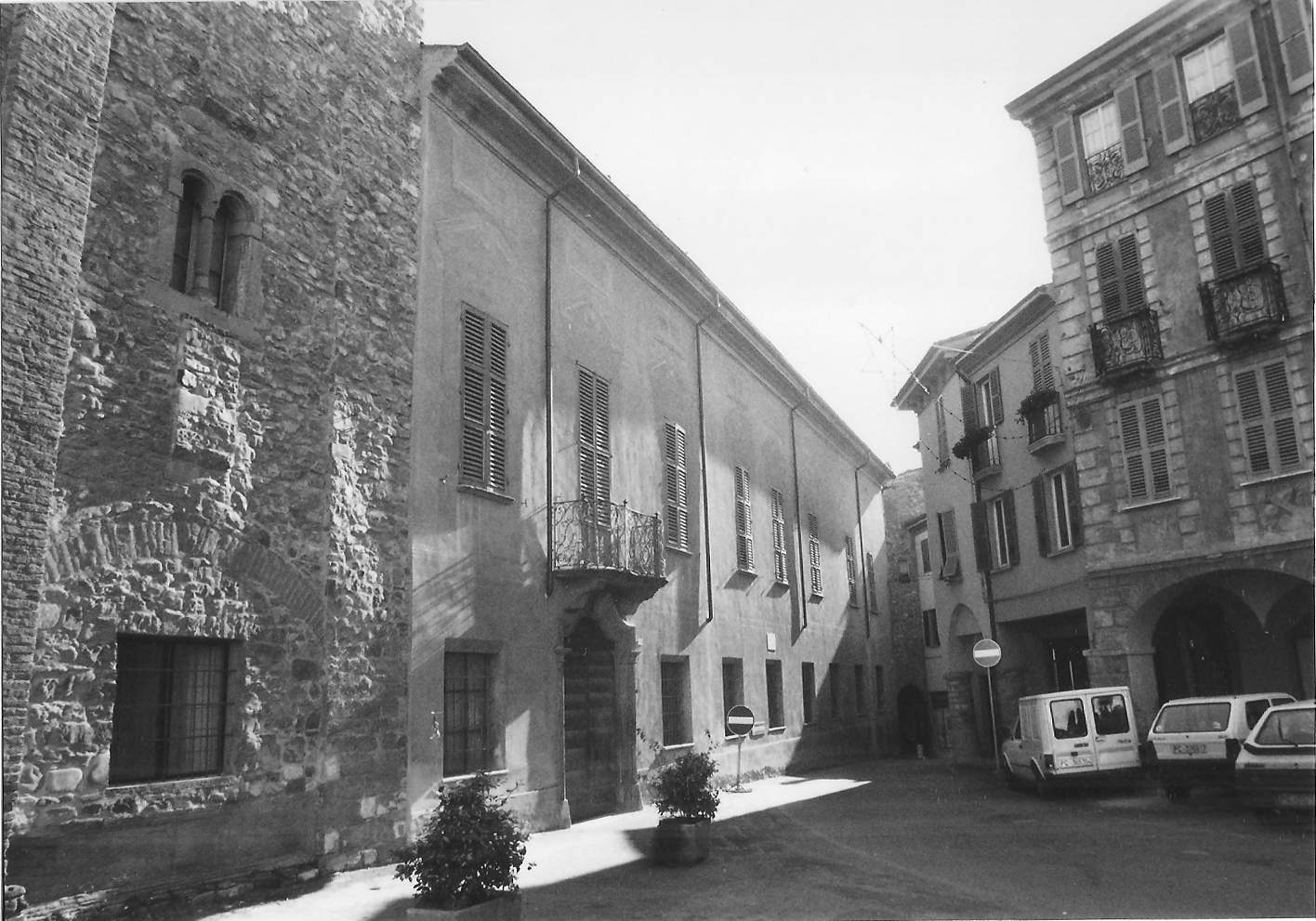 Palazzo vescovile (palazzo, vescovile) - Bobbio (PC)  (sec. XVII, metà)