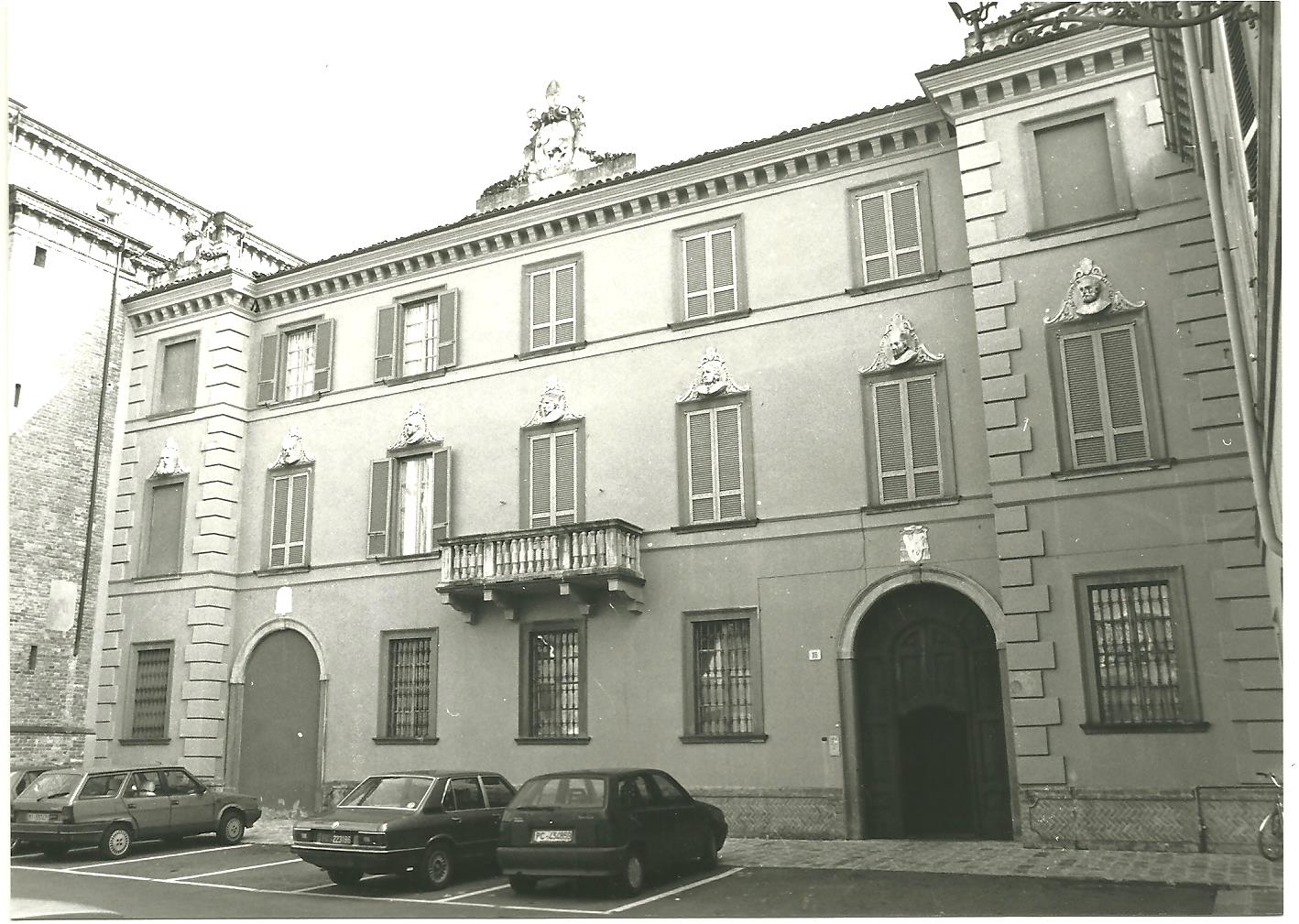 Palazzo Arcipretale di Fiorenzuola (palazzo, arcipretale) - Fiorenzuola d'Arda (PC) 
