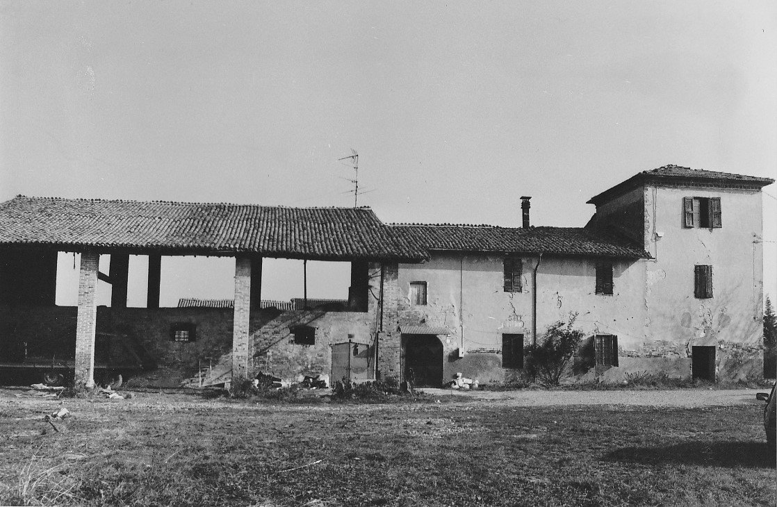 Colombara Volpini (casa-torre) - Cortemaggiore (PC) 