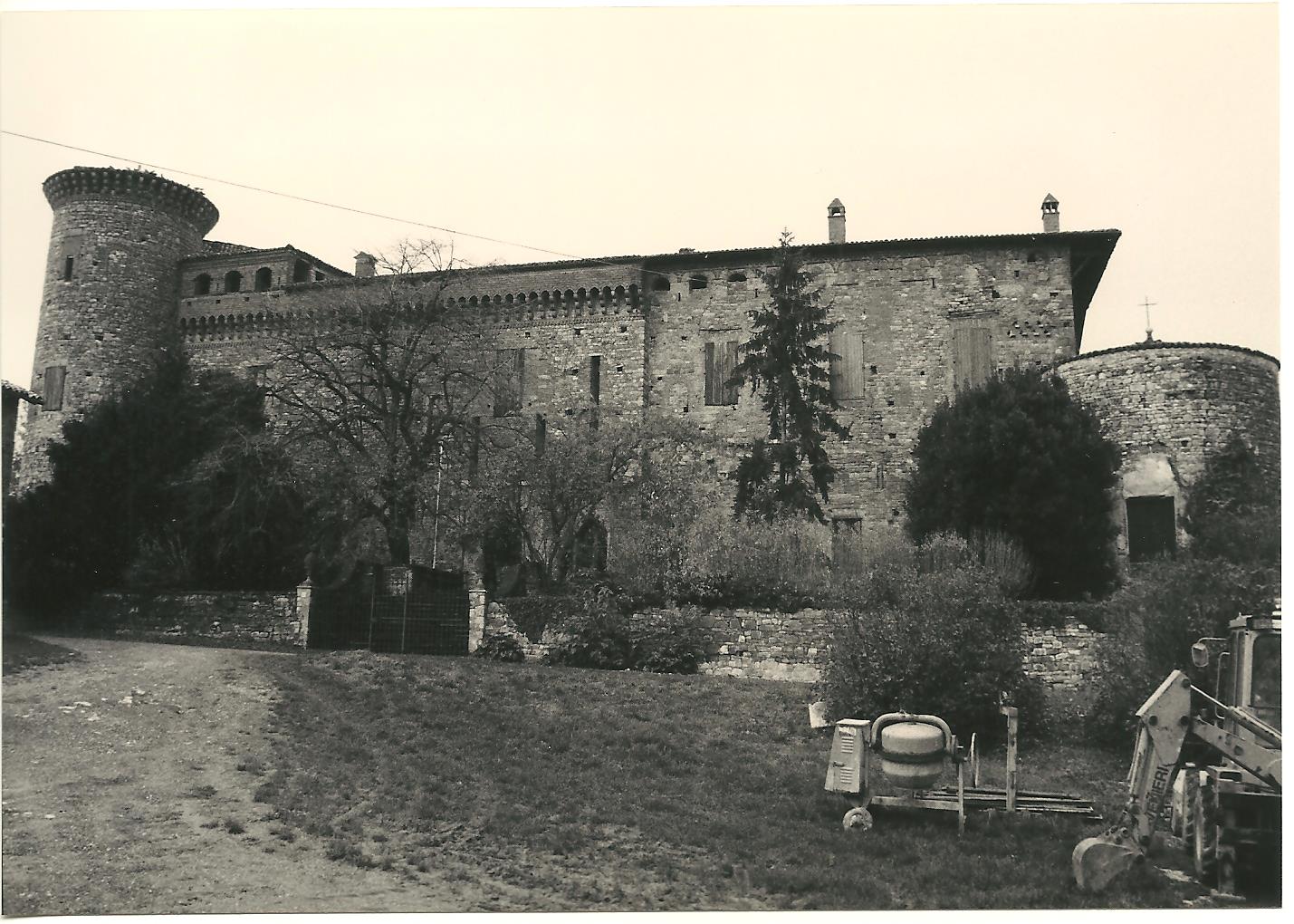 Castello di Momeliano (castello, fortificato) - Gazzola (PC) 