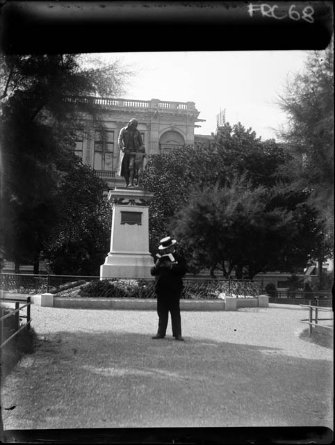 Zurigo - Monumento a Pestalozzi (negativo) di Rossi, Giovanni Battista (XX)
