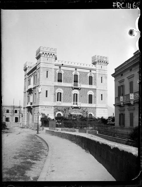 Napoli - La villa di Edoardo Scarpetta al Vomero (negativo) di Rossi, Giovanni Battista (XX)